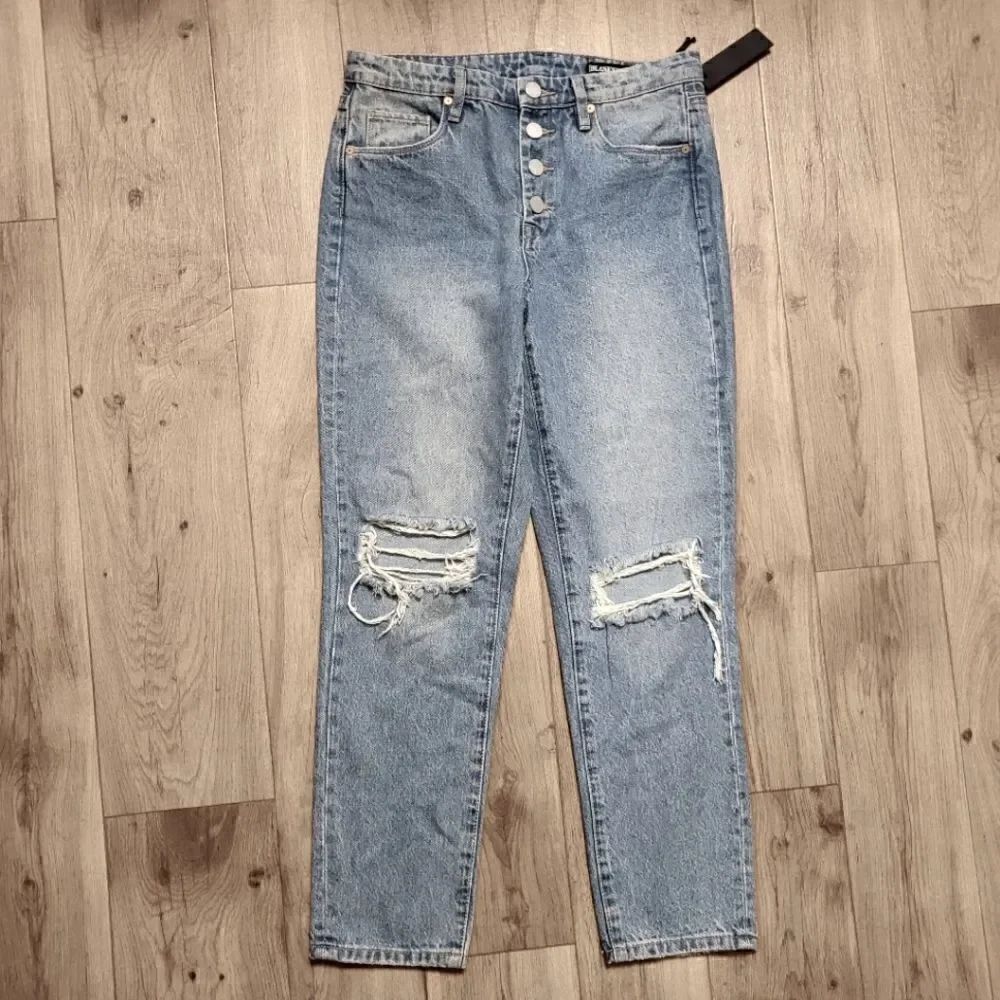 Blanknyc The Madison Crop Destroyed Denim Jean Size 27